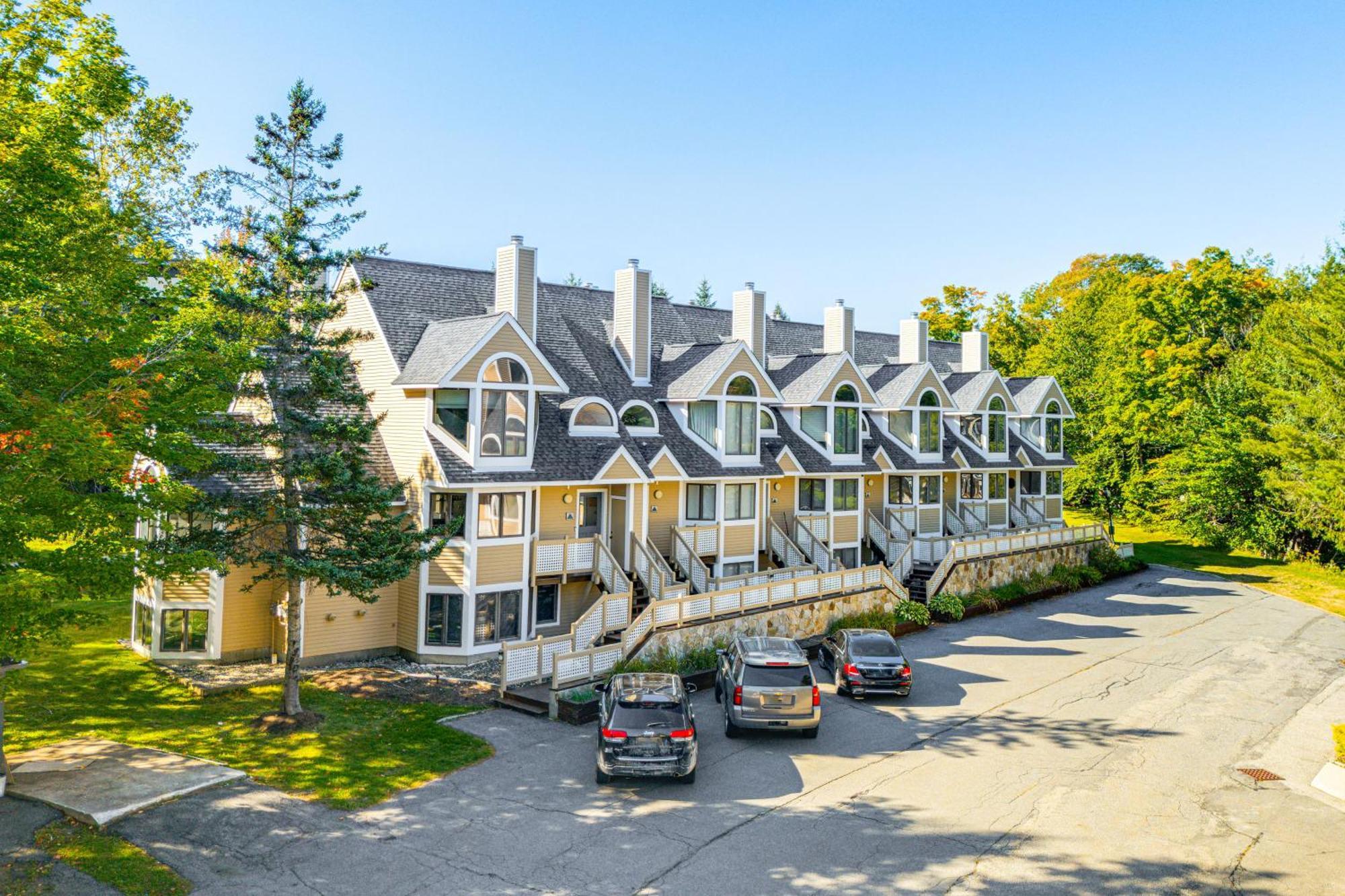 Walk To Ski Lift Spacious Condo In West Dover! Buitenkant foto